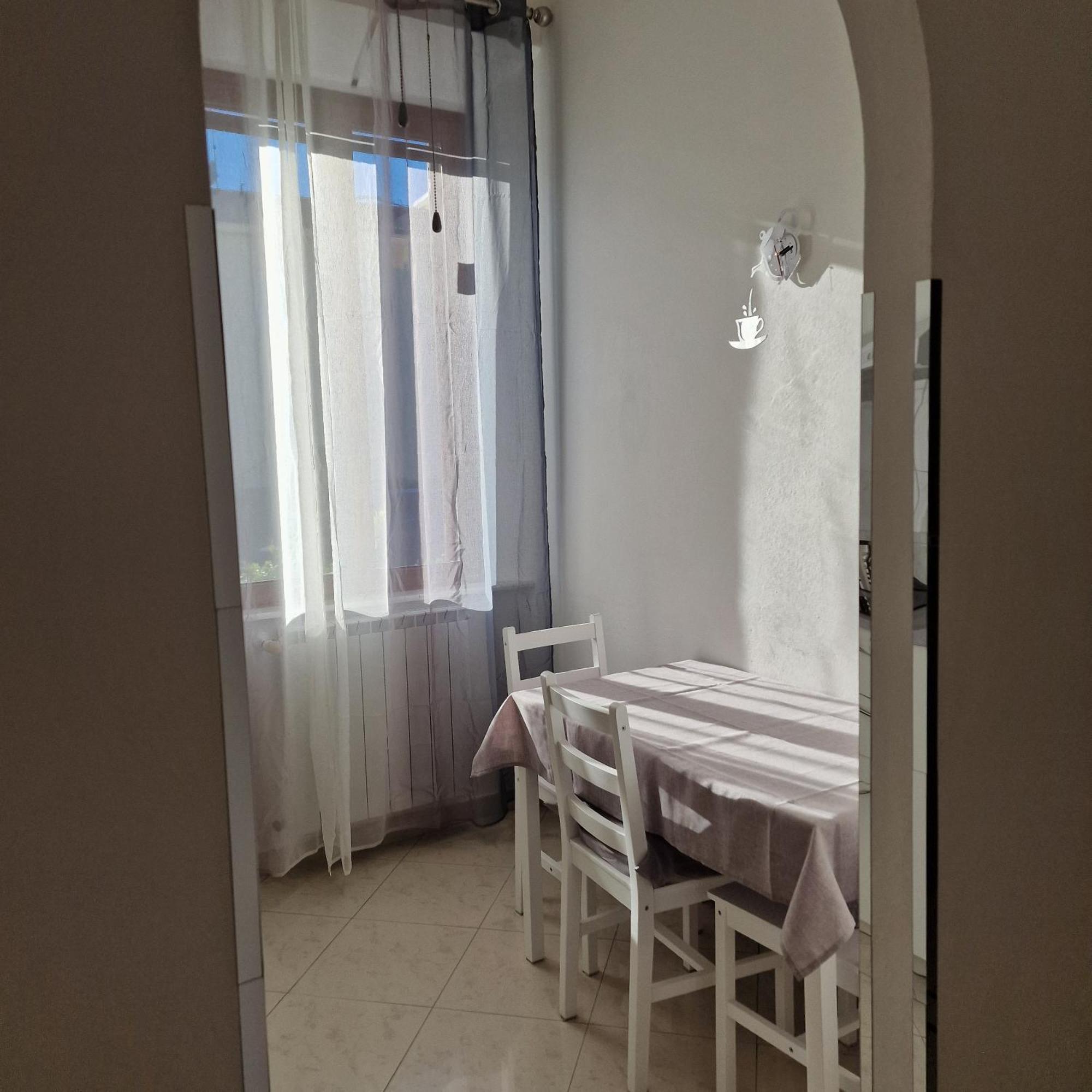 Apartamento Cinzia'S House Of Mirrors Pisa Exterior foto