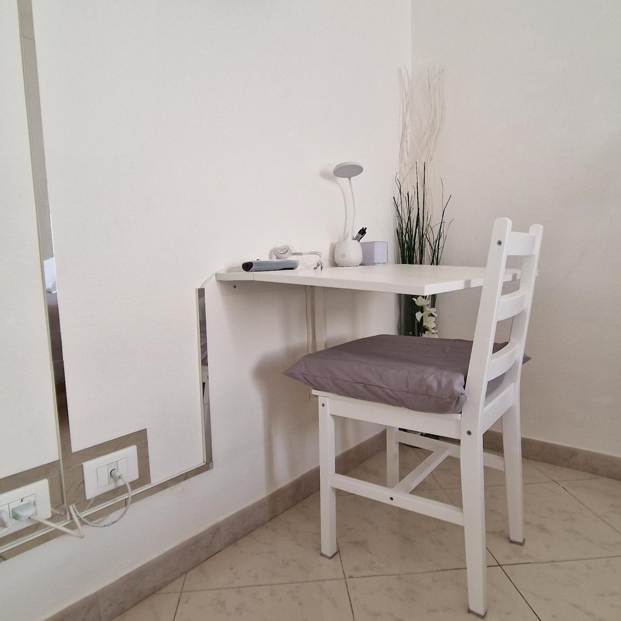 Apartamento Cinzia'S House Of Mirrors Pisa Exterior foto