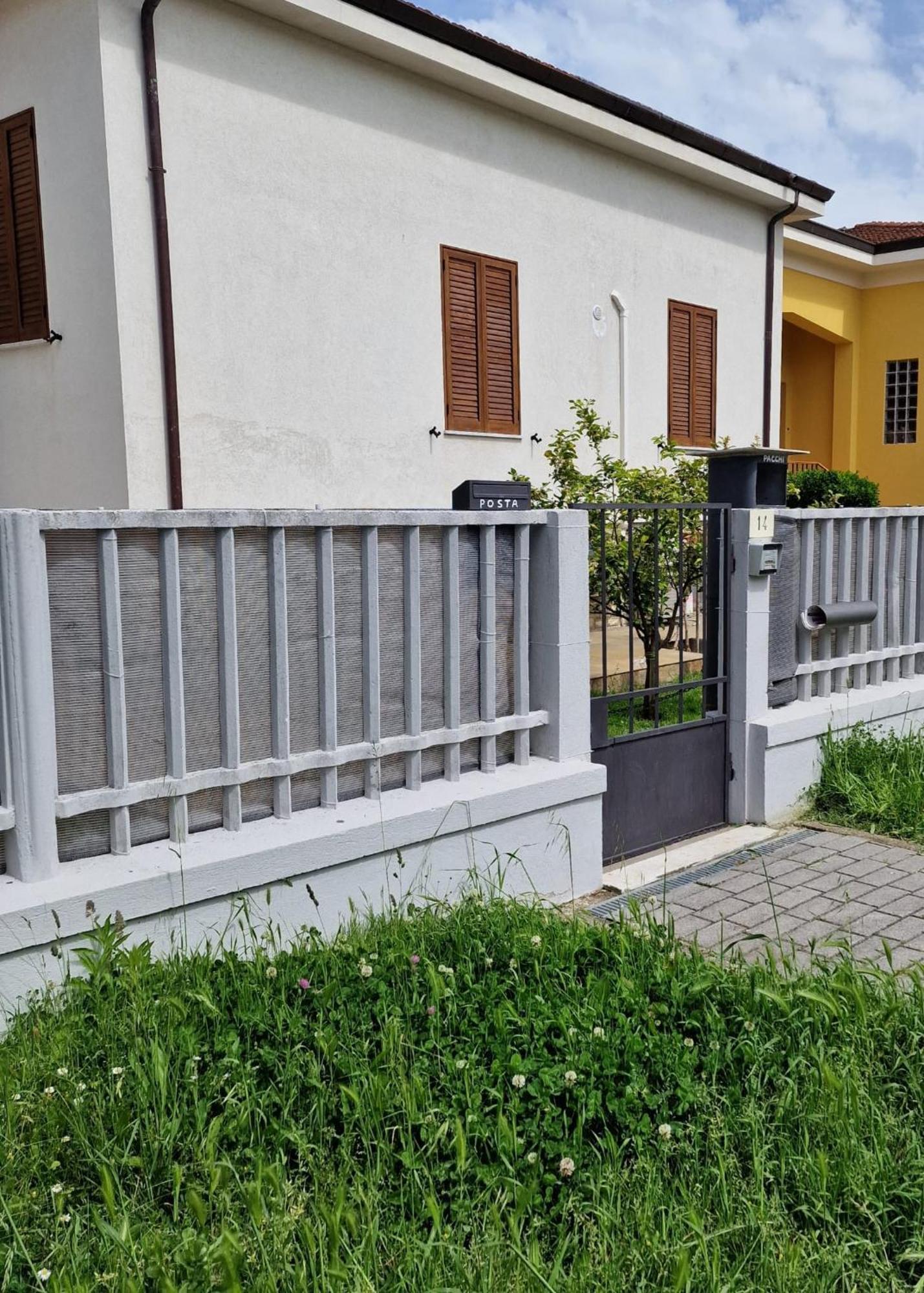 Apartamento Cinzia'S House Of Mirrors Pisa Exterior foto